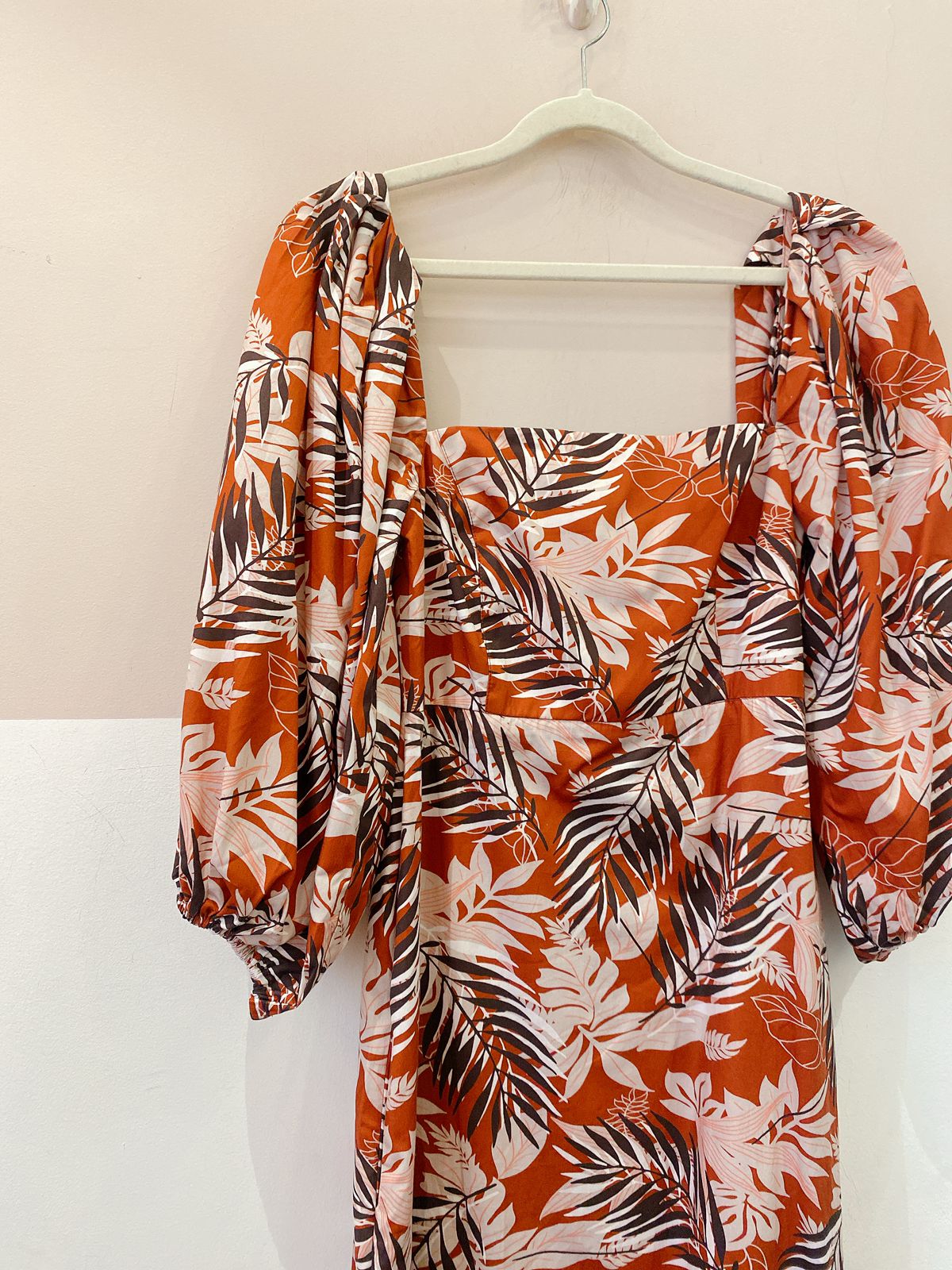 Vestido vermelho florido P/M