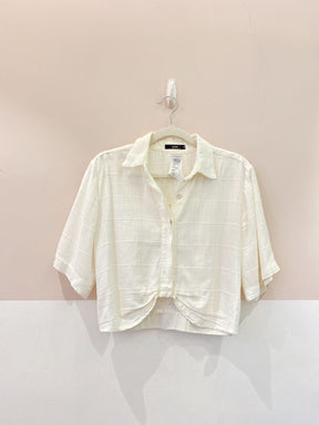 Camisa cropped off Leeloo P