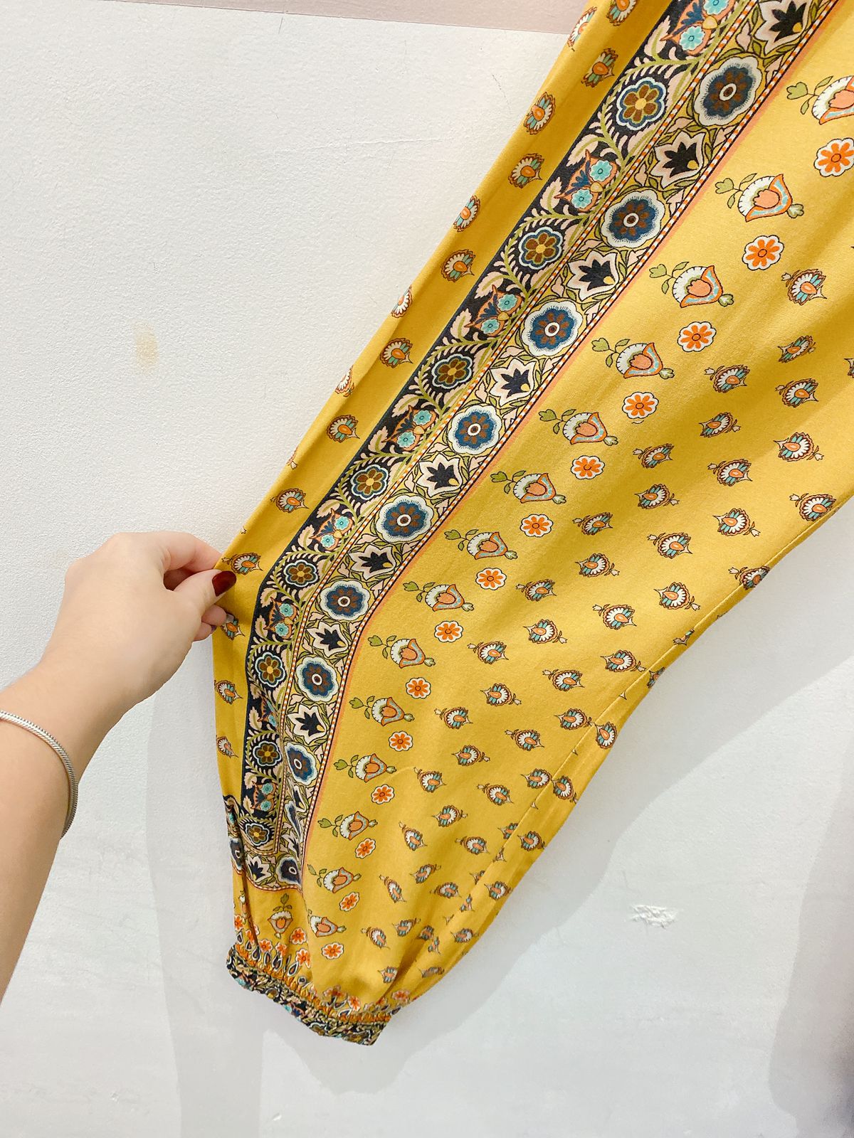 Calça estampada Farm PP