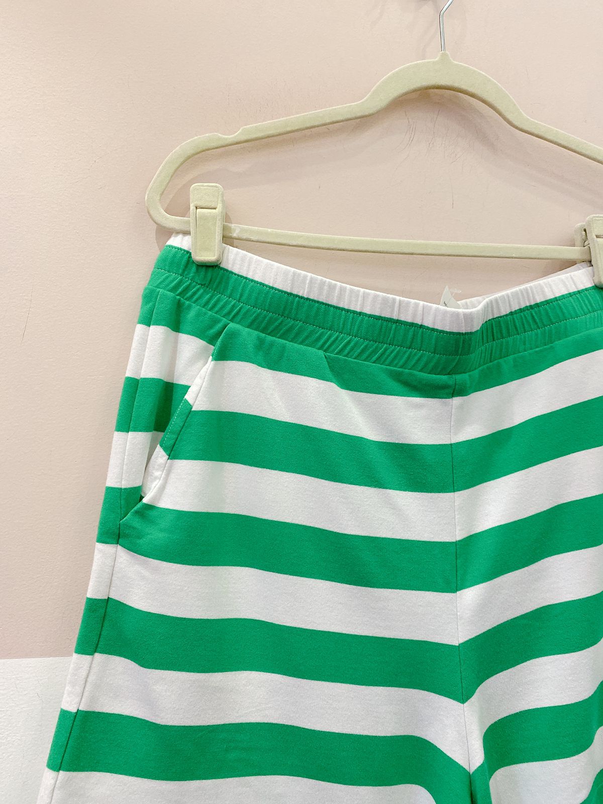 Short verde listras Peepou G